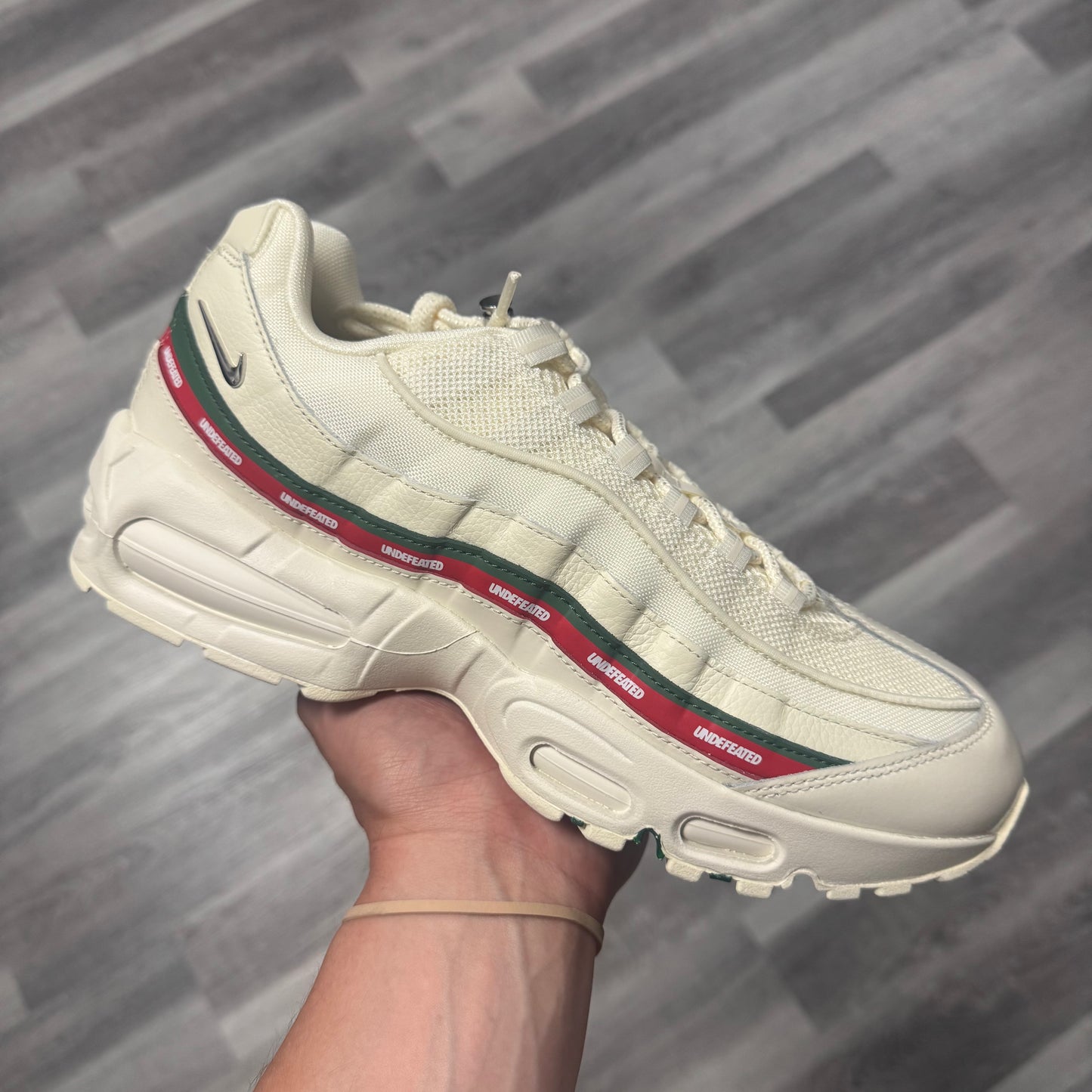 Air Max 95 Undefeated Sail / Brand New