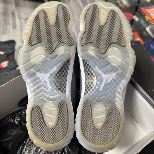 Jordan 11 Cool Grey / Preowned
