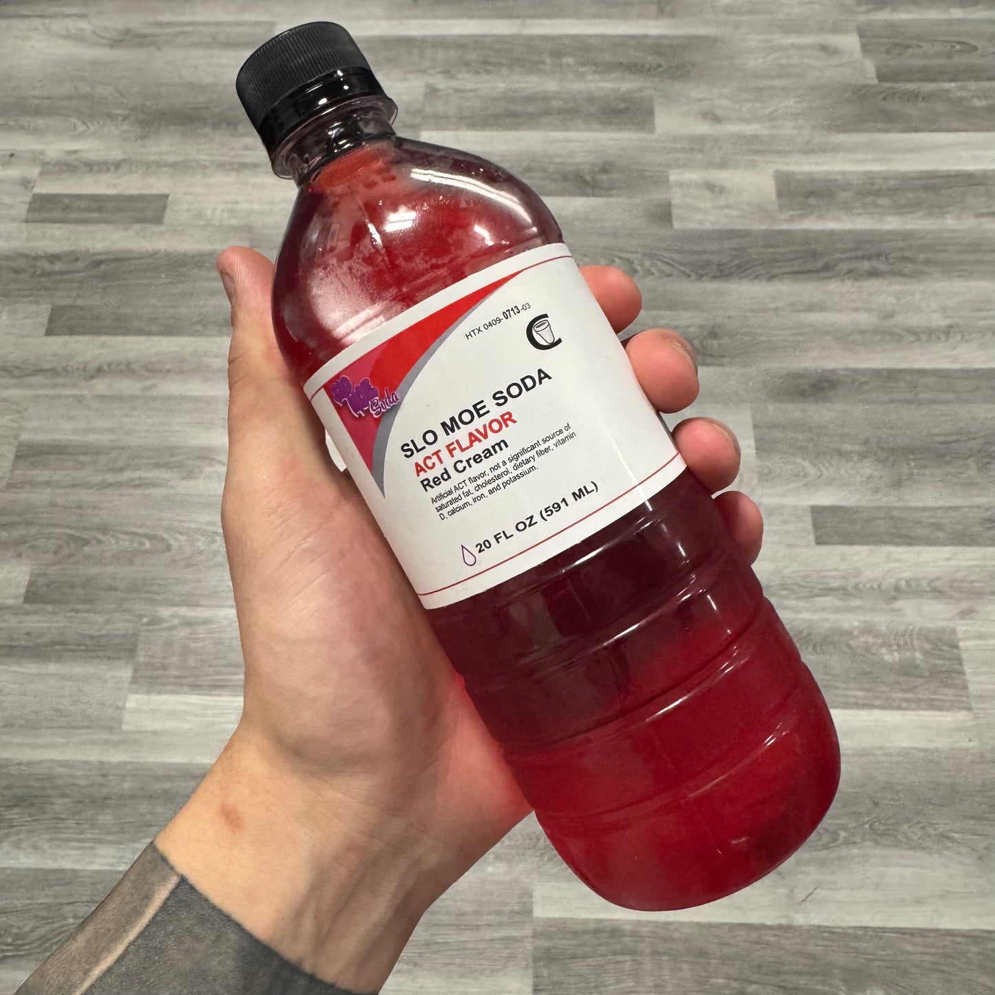 SloMoe Soda (Red Cream)