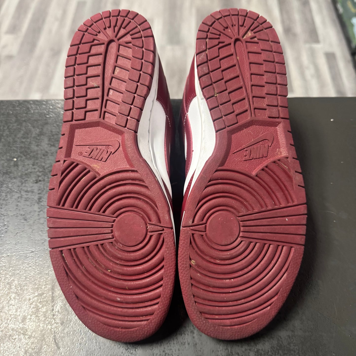 Dunk Low Team Red / Preowned