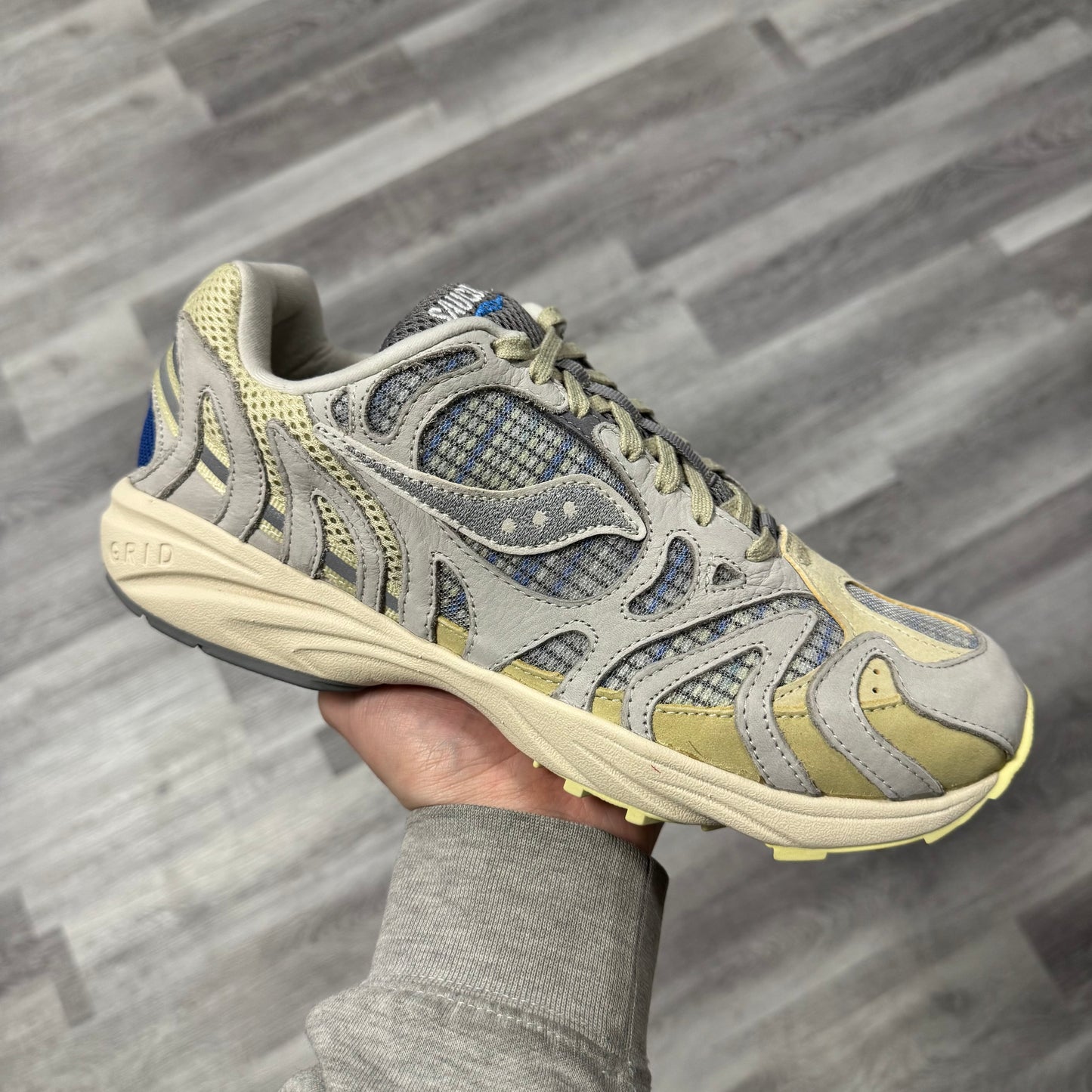 Saucony Grid Azura 2000 Party Like Its 1999 / Brand New