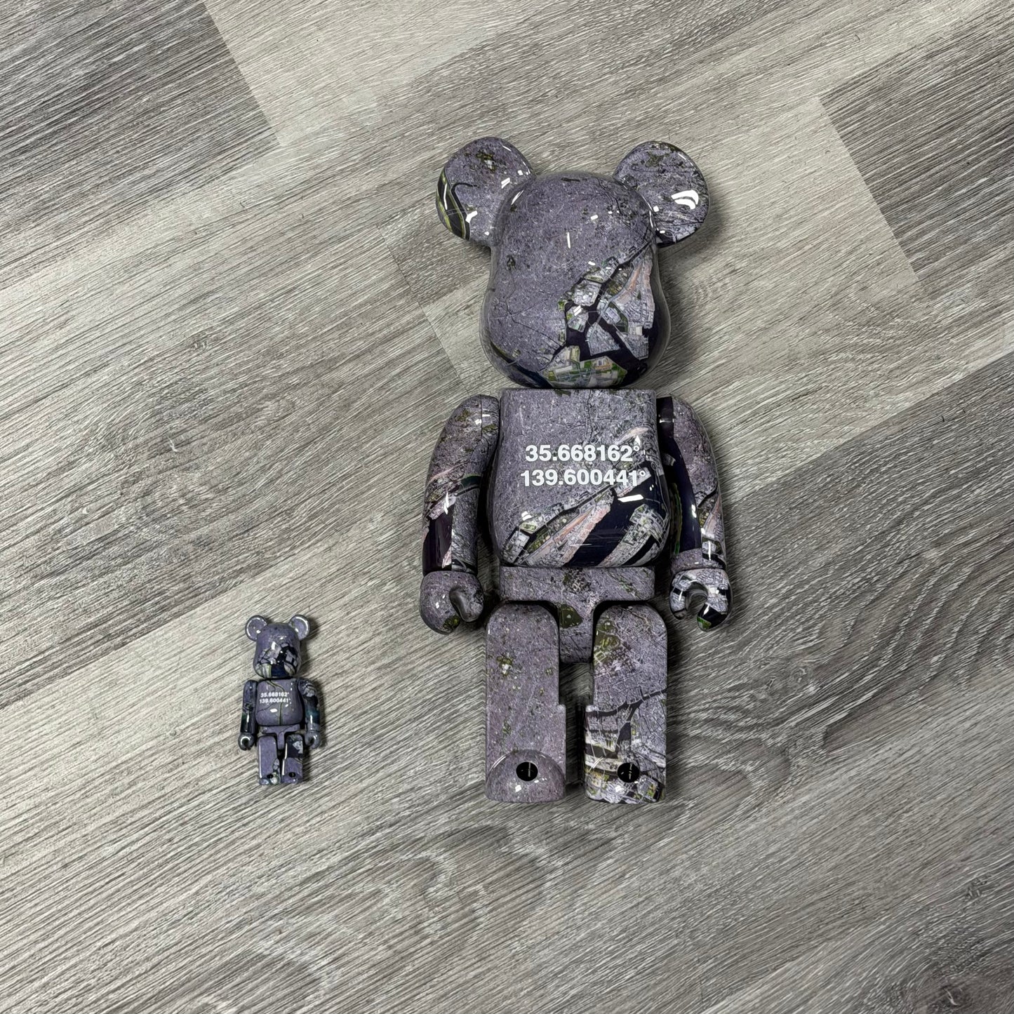 BearBrick Benjamin Grant “Overview” Tokyo 400%