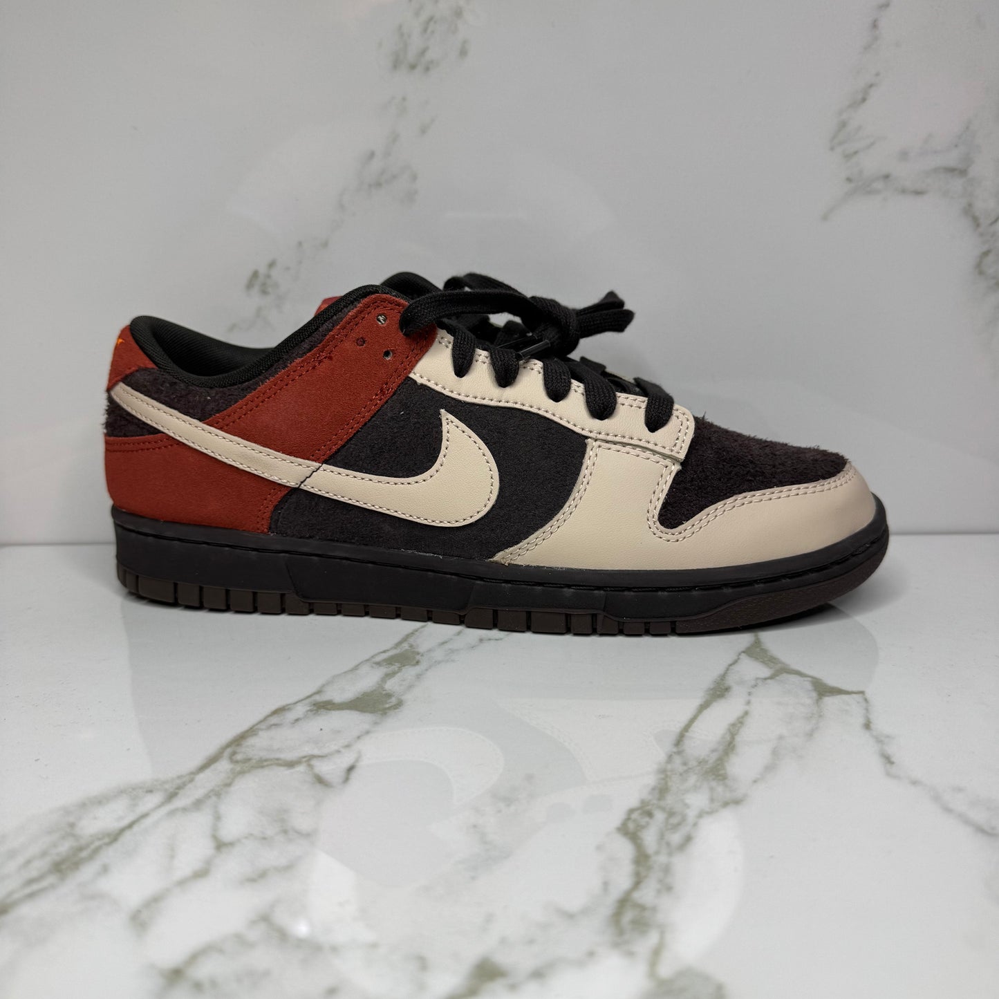 Dunk Low Red Panda / Brand New