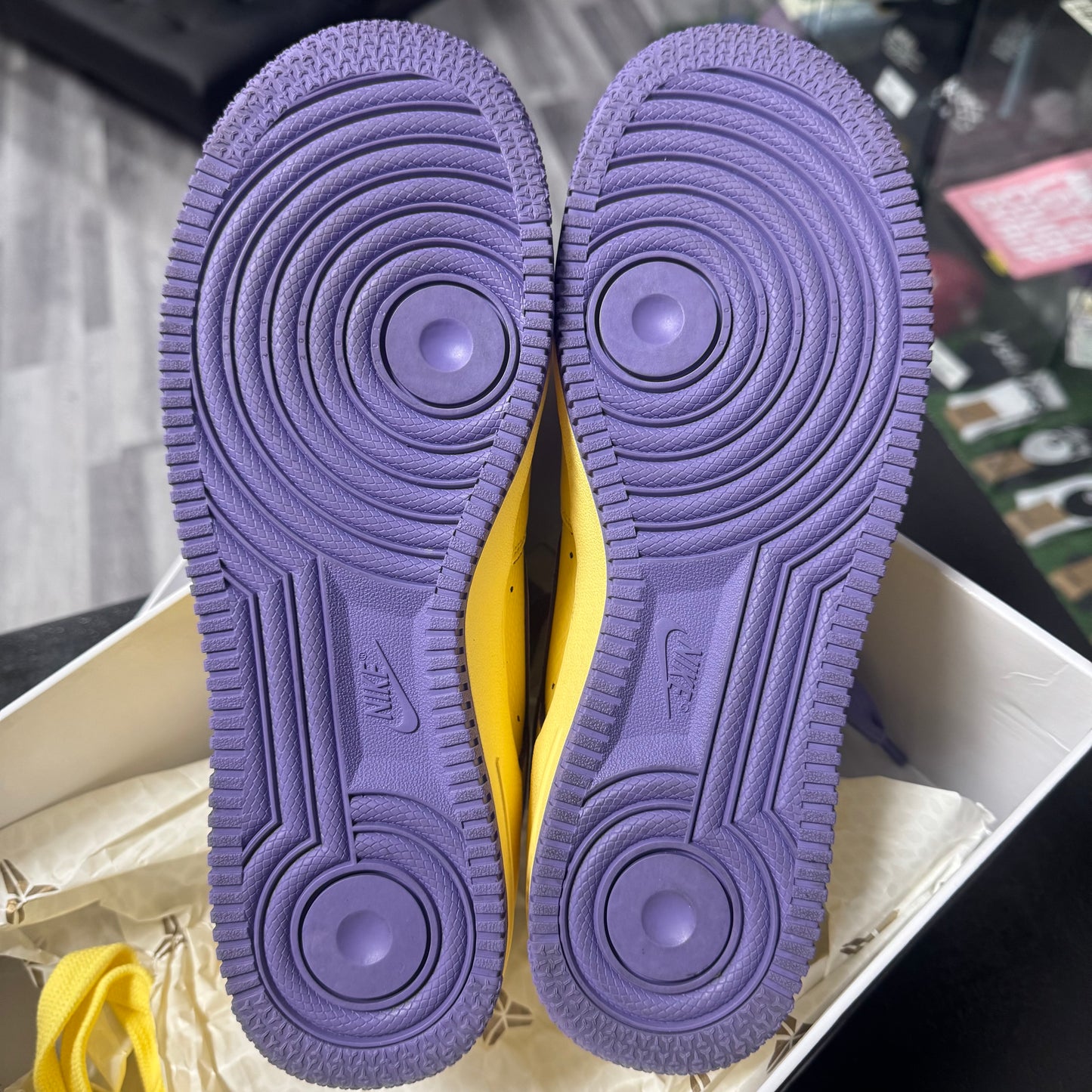 Air Force 1 Kobe Mamba Mentality / Preowned