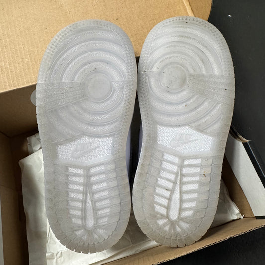 Jordan 1 Mid White Medium Grey Cool Grey / Preowned