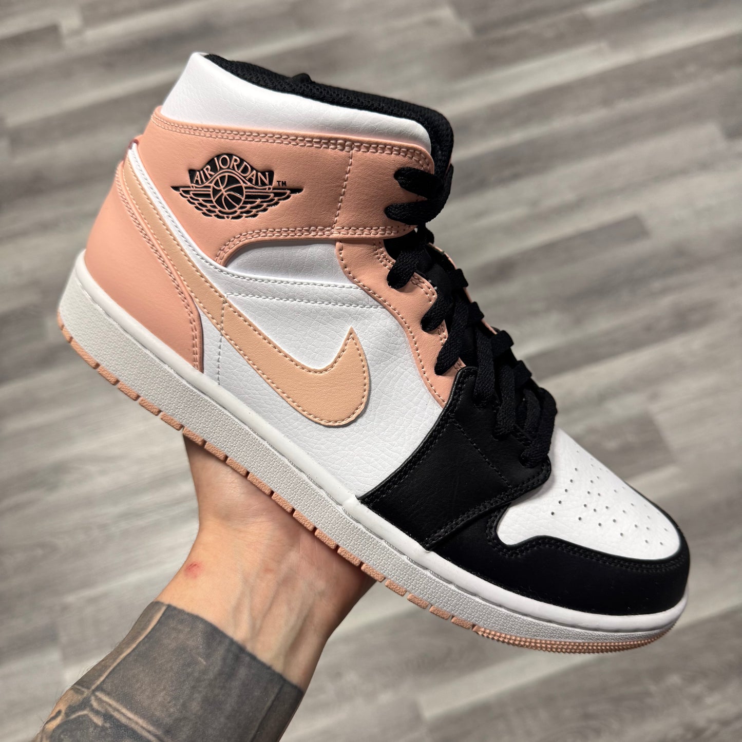 Jordan 1 Mid Crimson Tint / Brand New