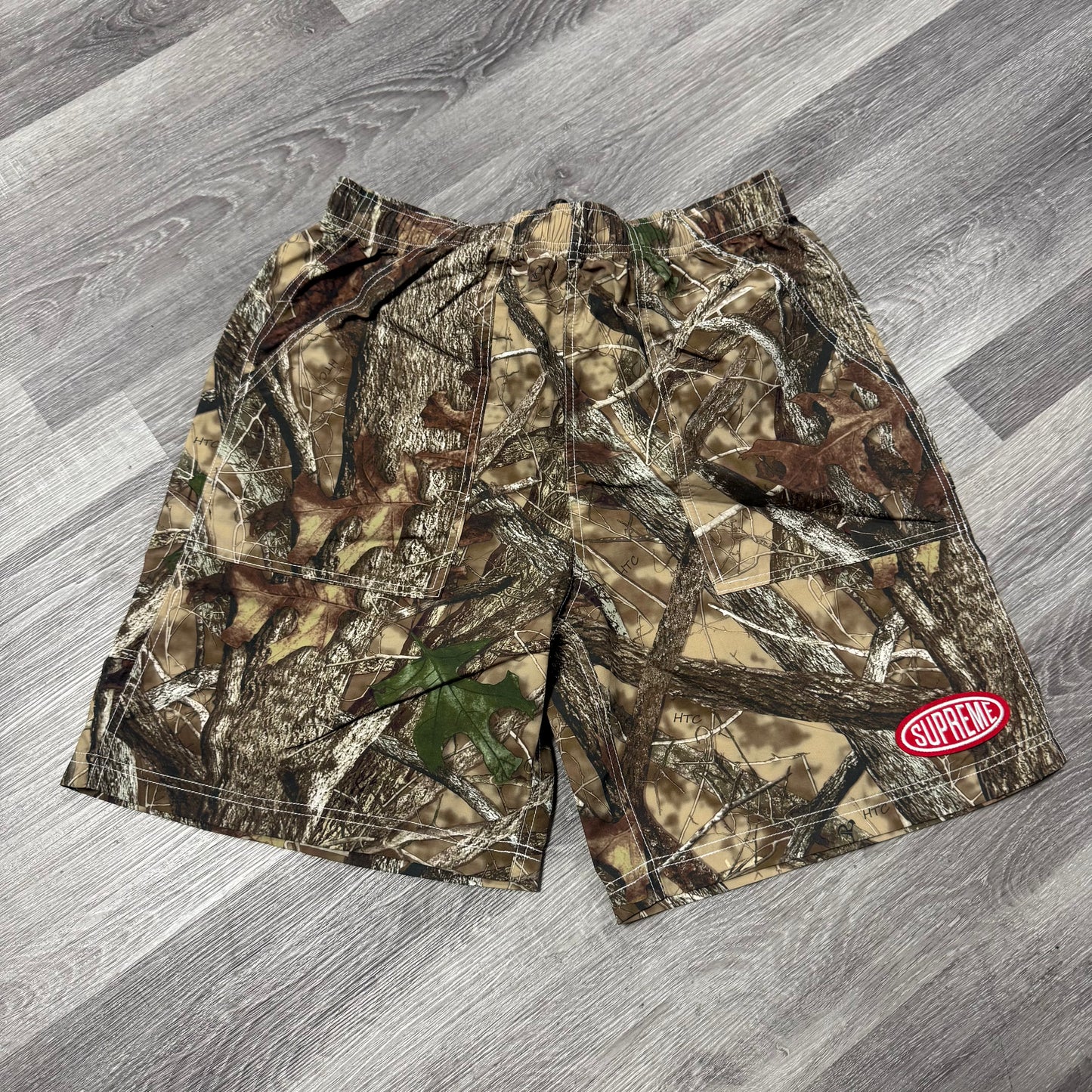 Supreme Nylon Painter Shorts (Camo)