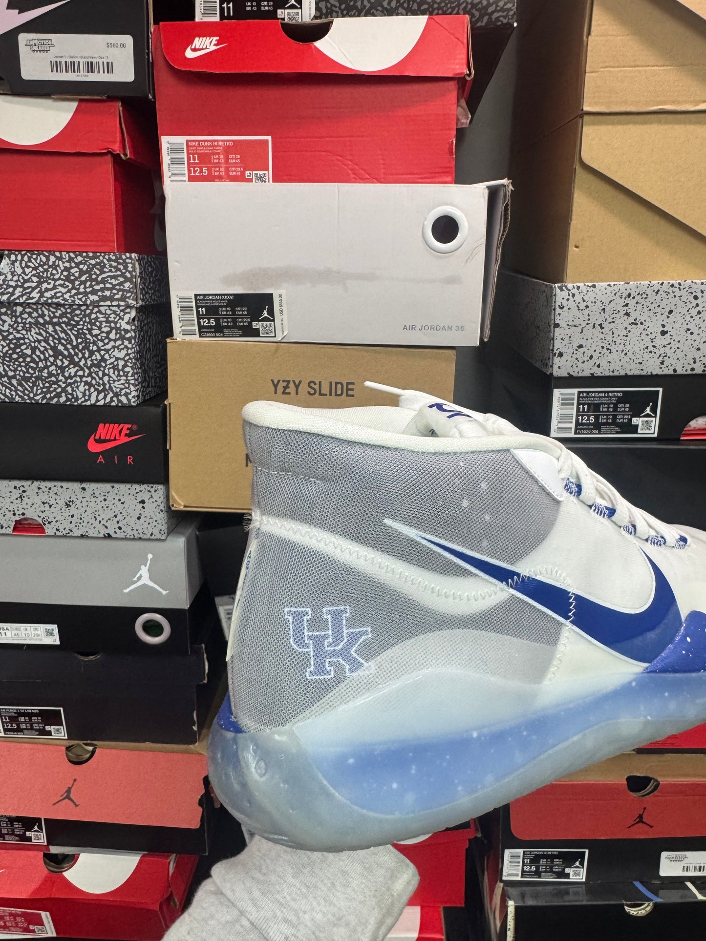 KD 12 White UK PE / Brand New