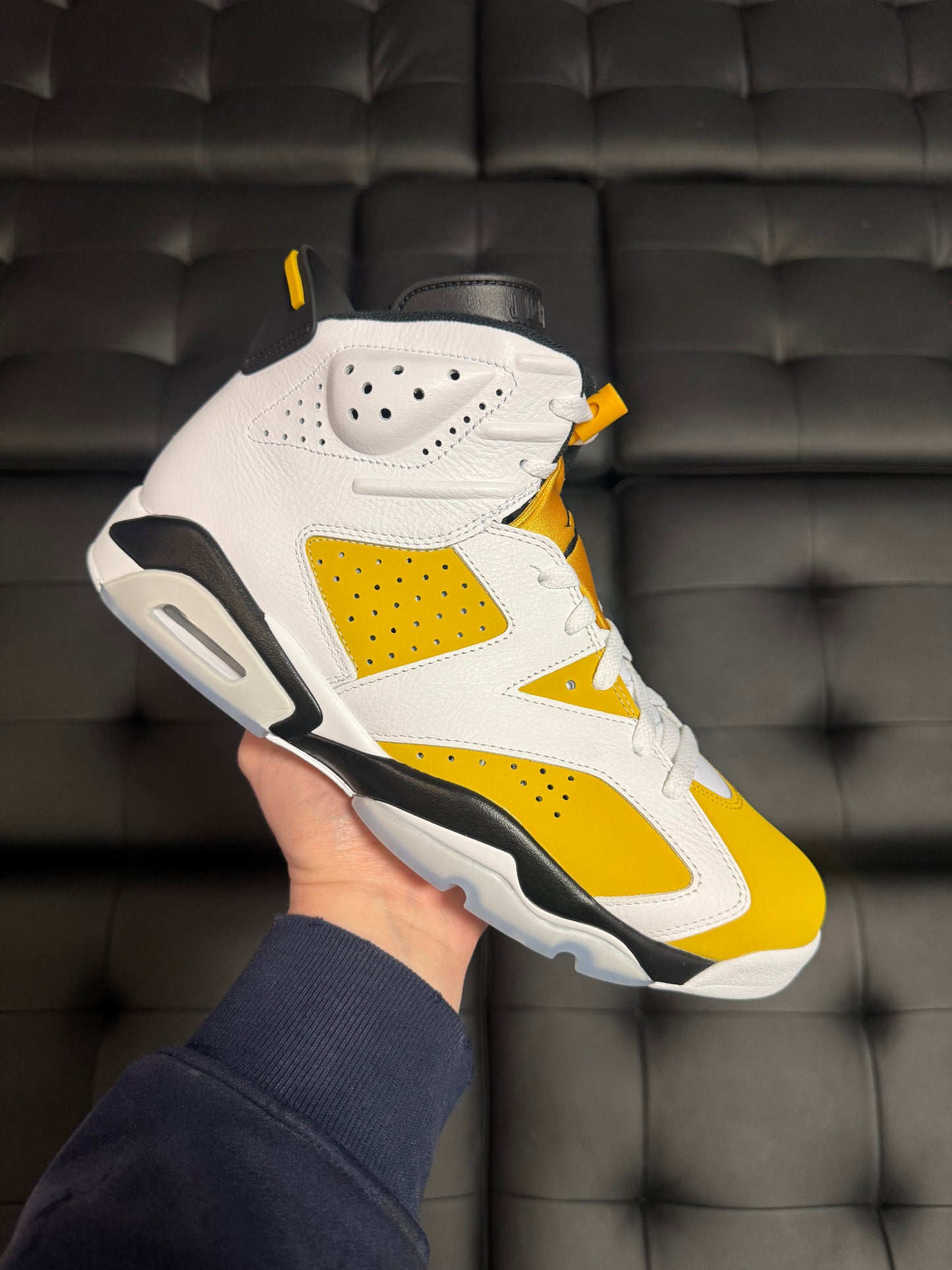 Jordan 6 Yellow Ochre / Brand New