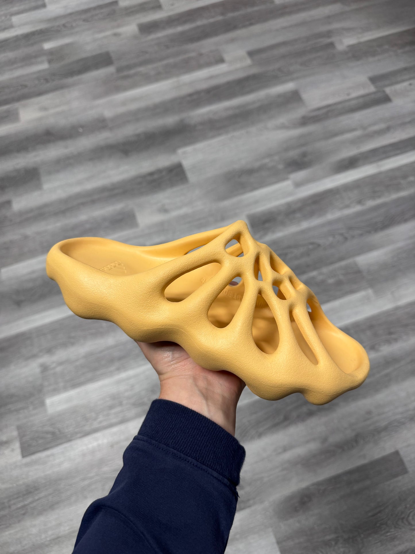 Yeezy 450 Slide Cream / Brand New