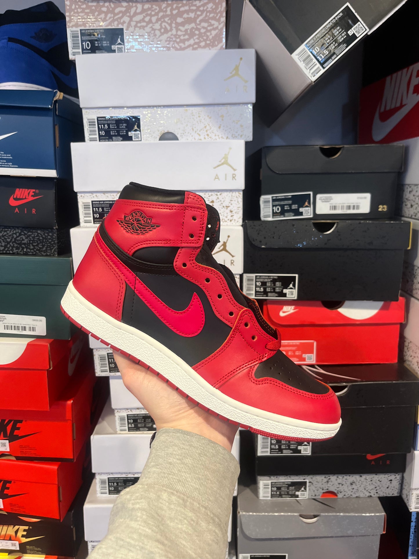 Jordan 1 '85 Varsity Red / Brand New