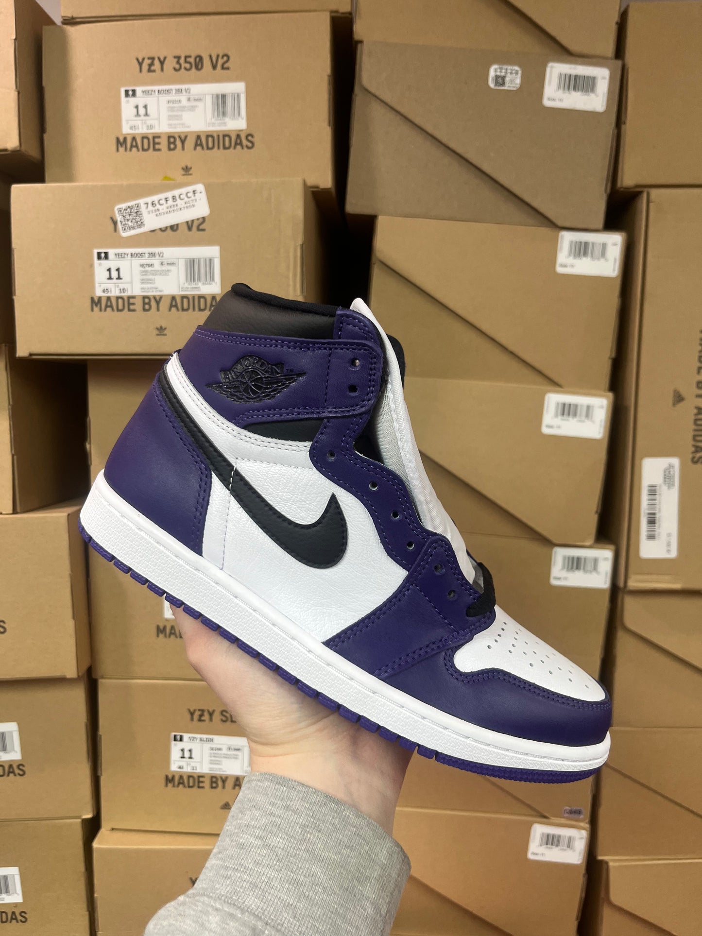 Jordan 1 Court Purple 2.0 / Brand New