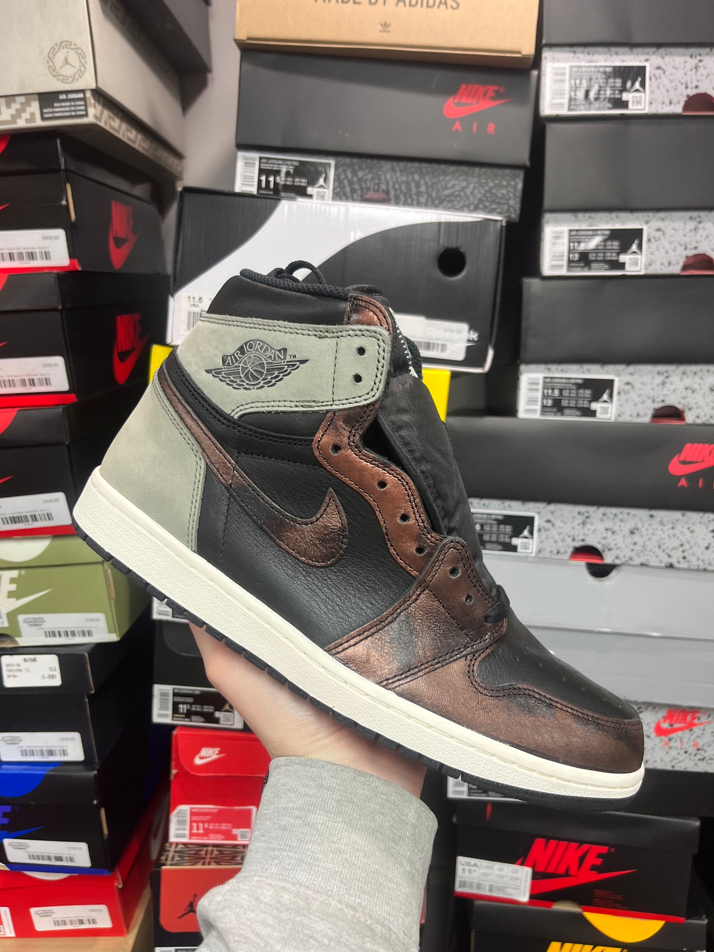 Jordan 1 Patina / Brand New