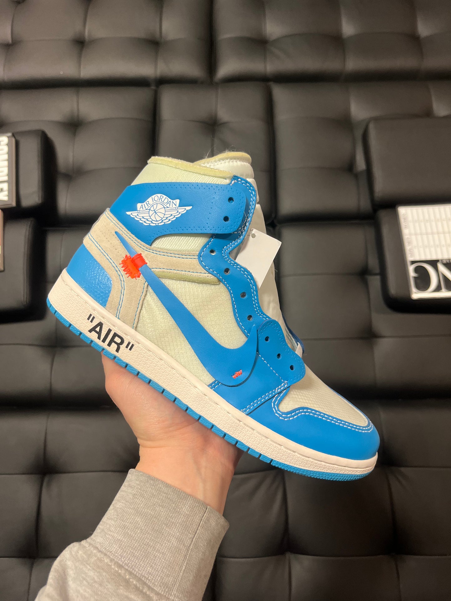Jordan 1 Off-White UNC / Brand New