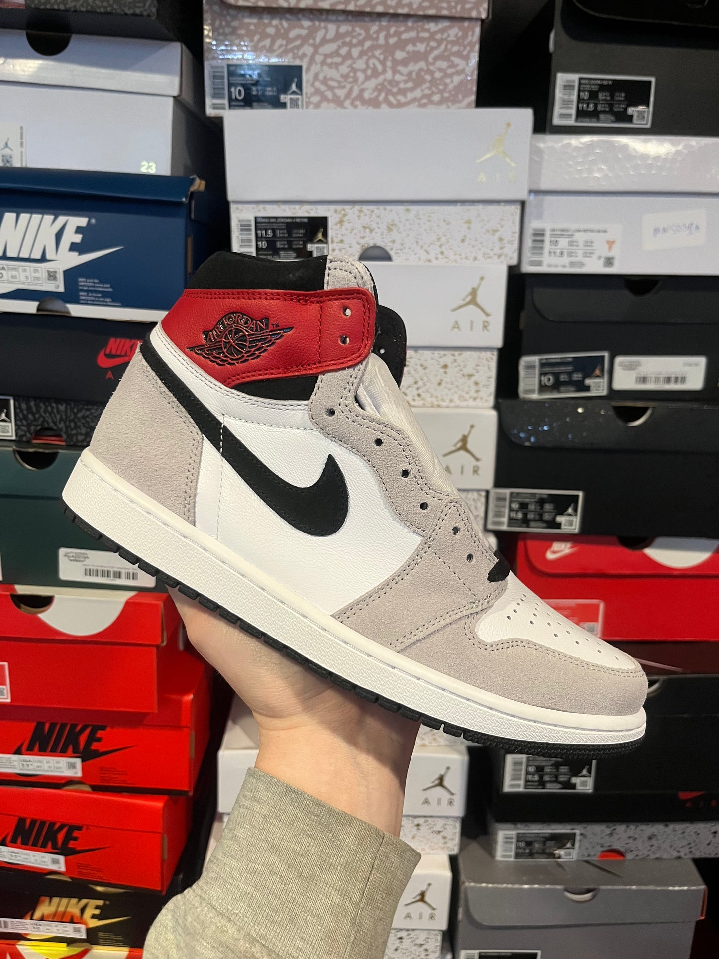 Jordan 1 Smoke Grey / Brand New