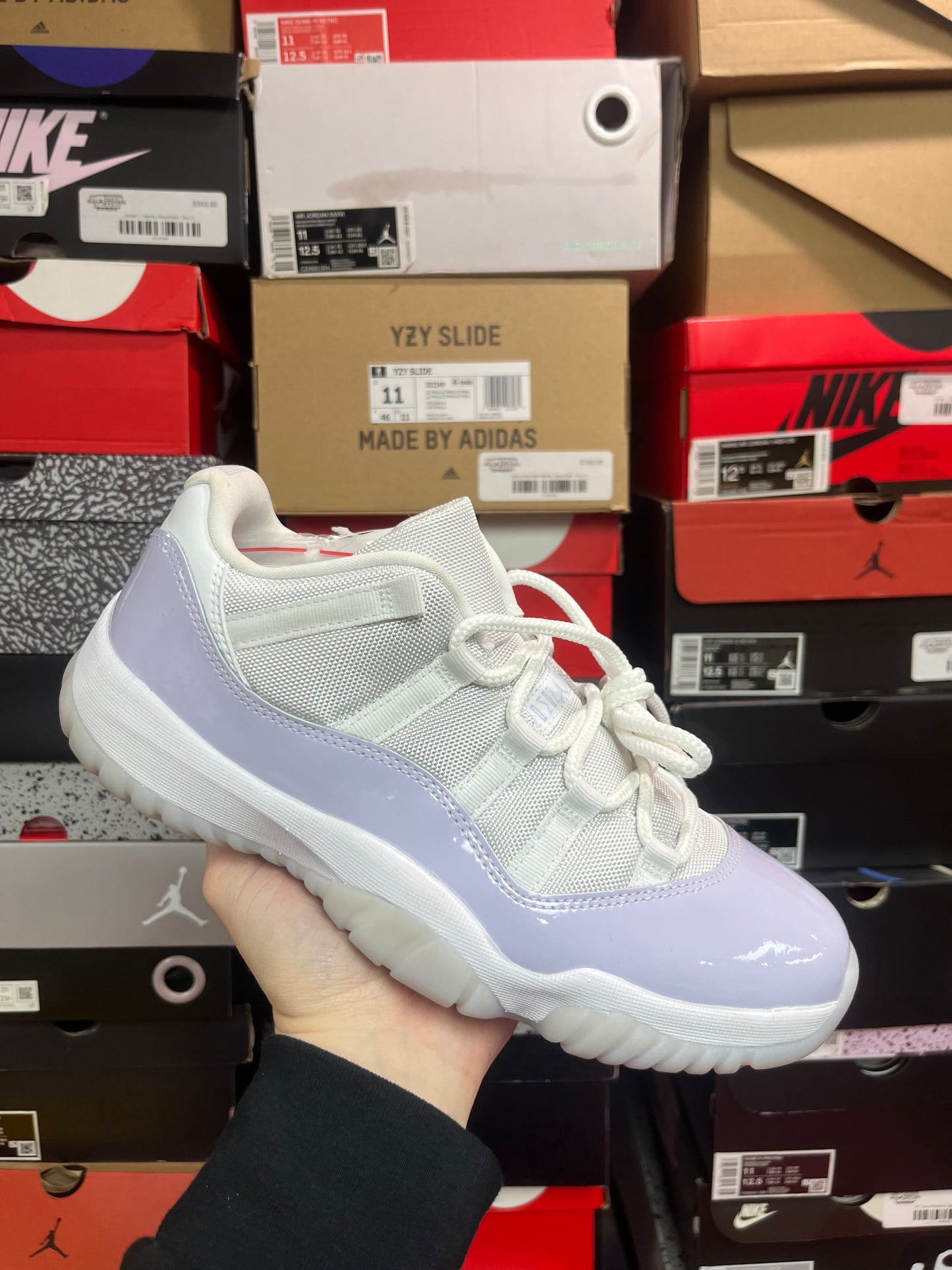 Jordan 11 Low Pure Violet / Brand New