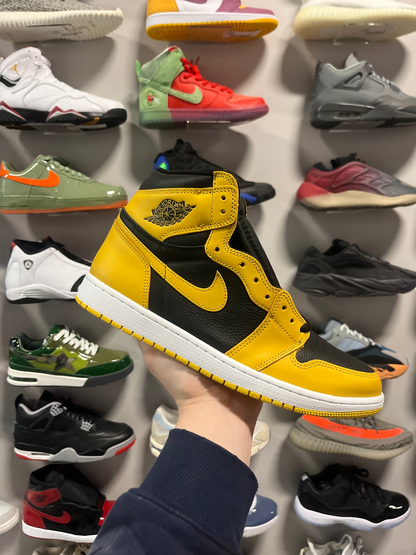 Jordan 1 Pollen / Brand New