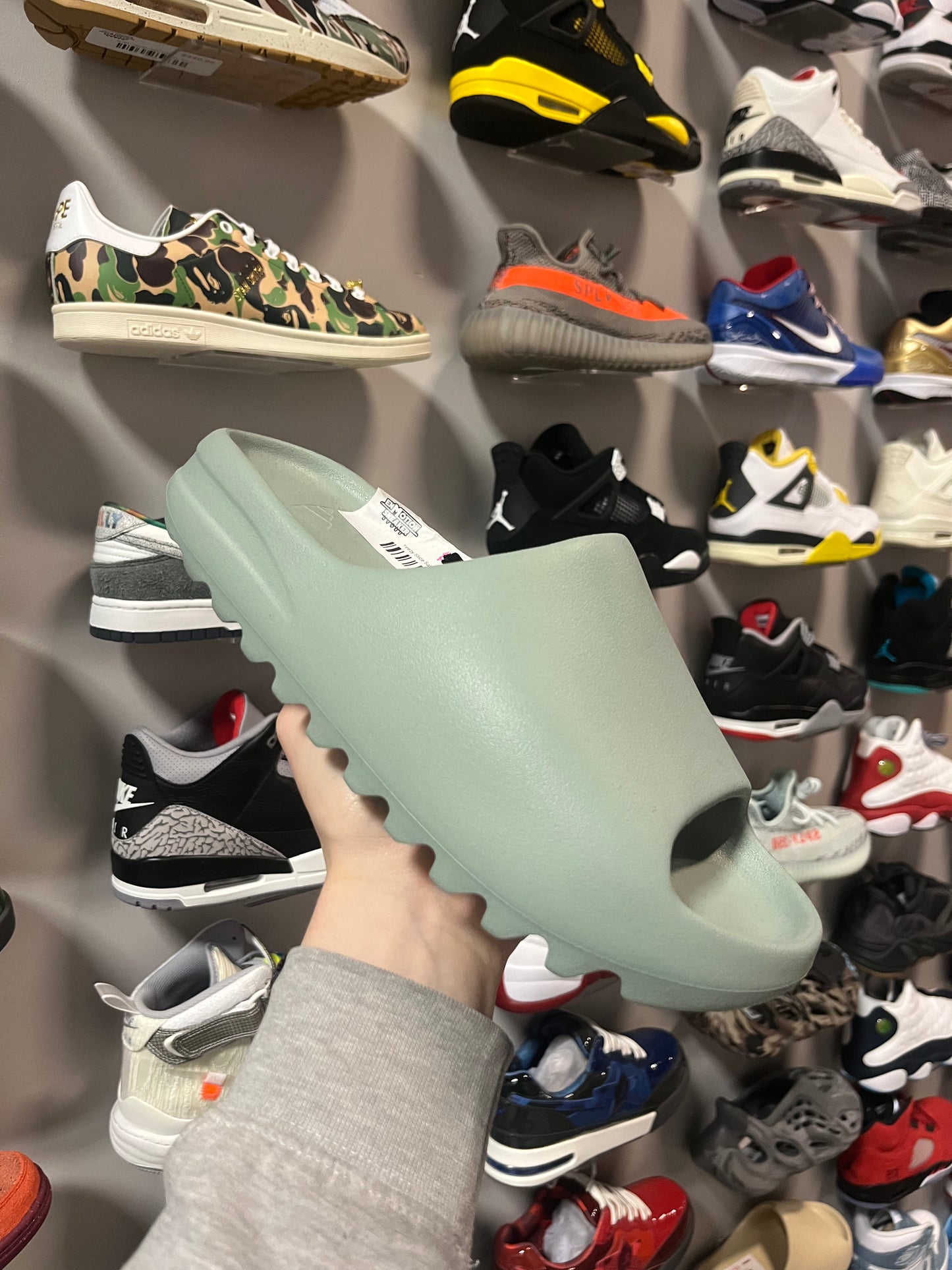 Yeezy Slide Salt / Brand New