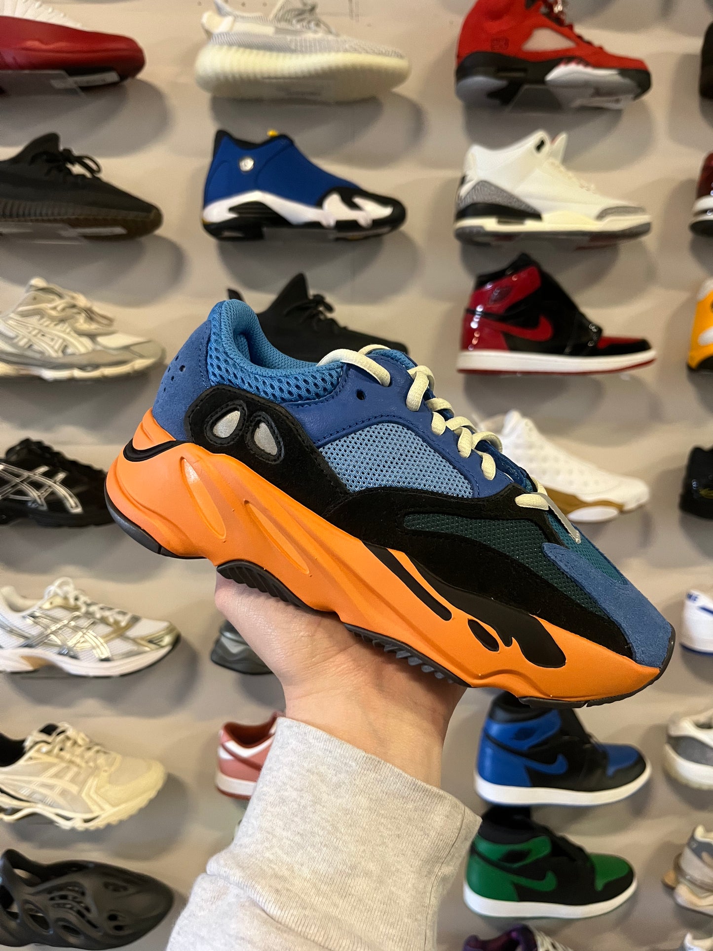 Yeezy 700 Bright Blue / Brand New