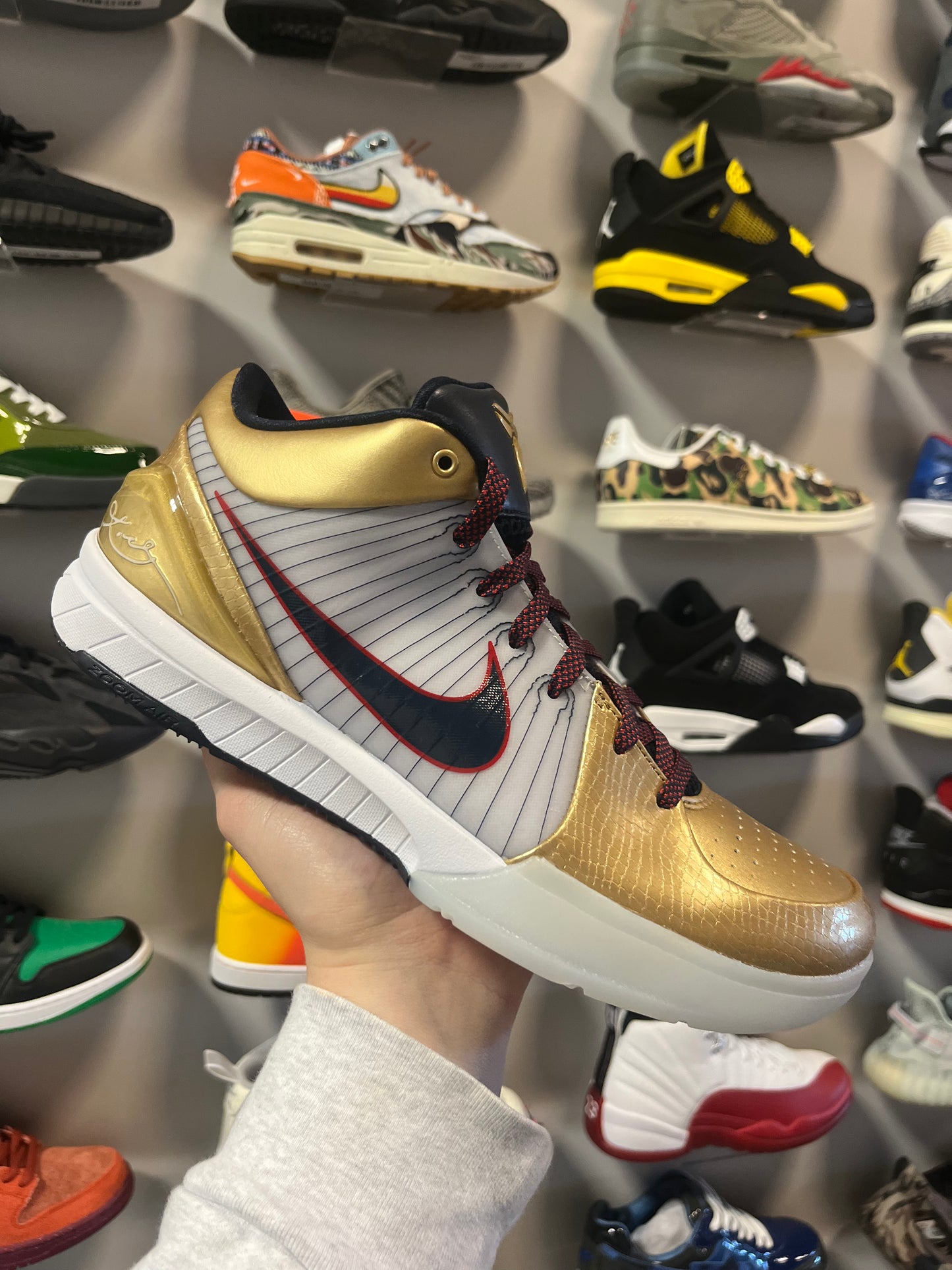 Kobe 4 Gold Medal / Brand New