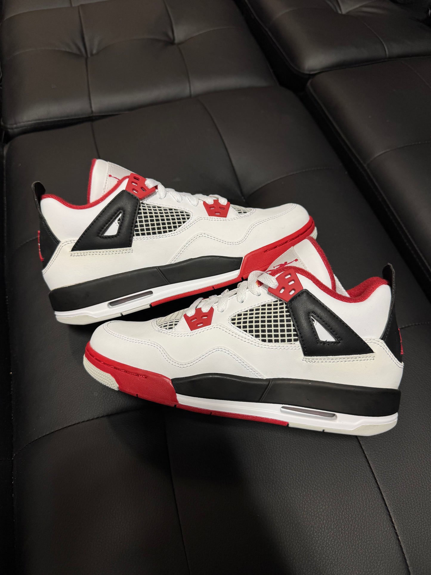 Jordan 4 Fire Red (2012) / Brand New