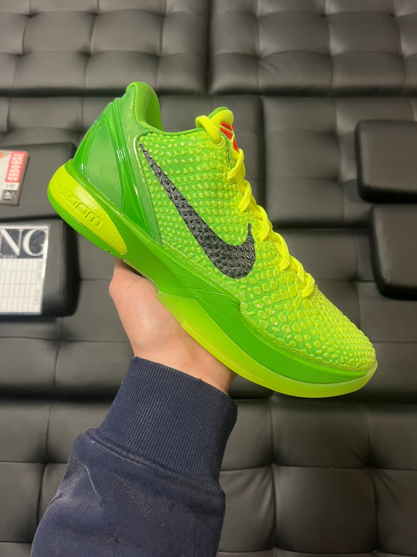Kobe 6 Grinch / Brand New