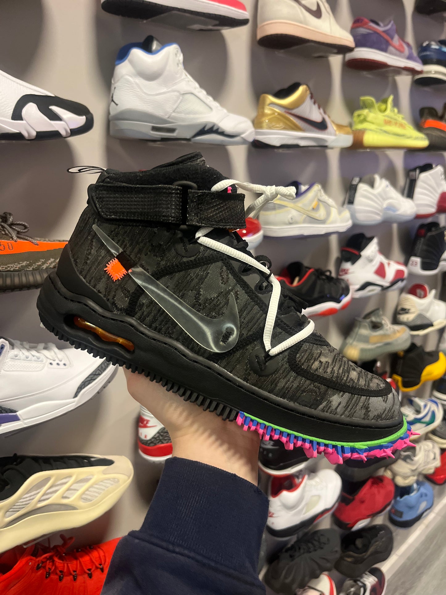 Air Force 1 Mid Off White - Black / Brand New