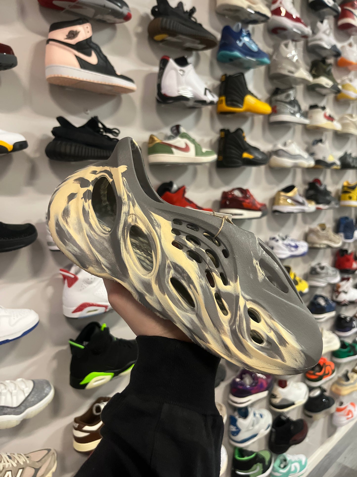 Yeezy Foam Runner Mxt Moon Gray / Brand New