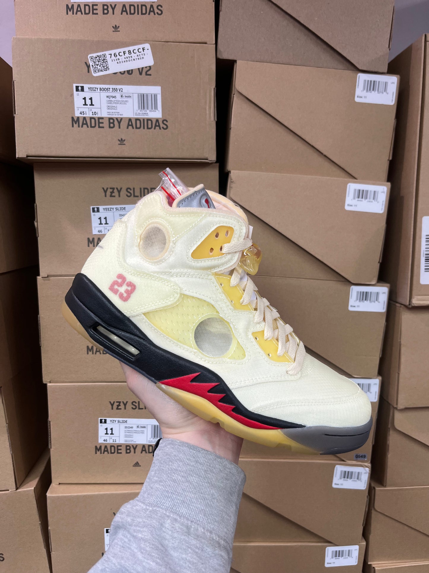 Jordan 5 Off-White Sail / Brand New