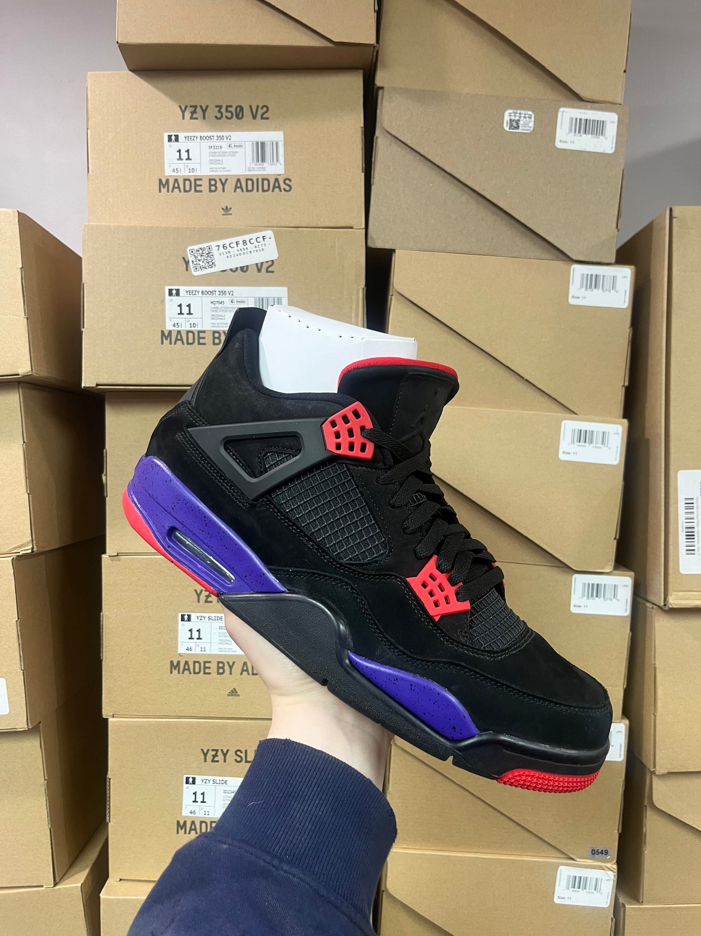 Jordan 4 Raptors / Brand New