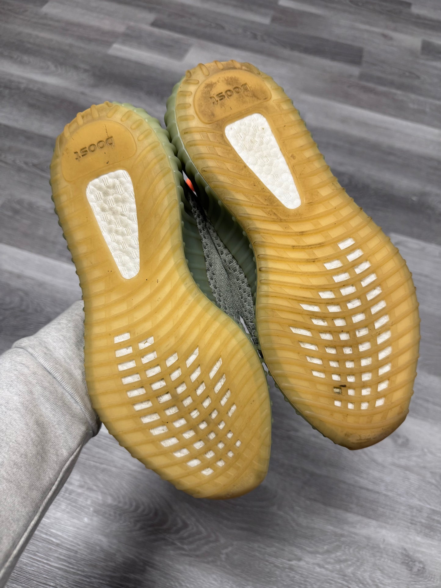 Yeezy 350 Desert Sage / Preowned