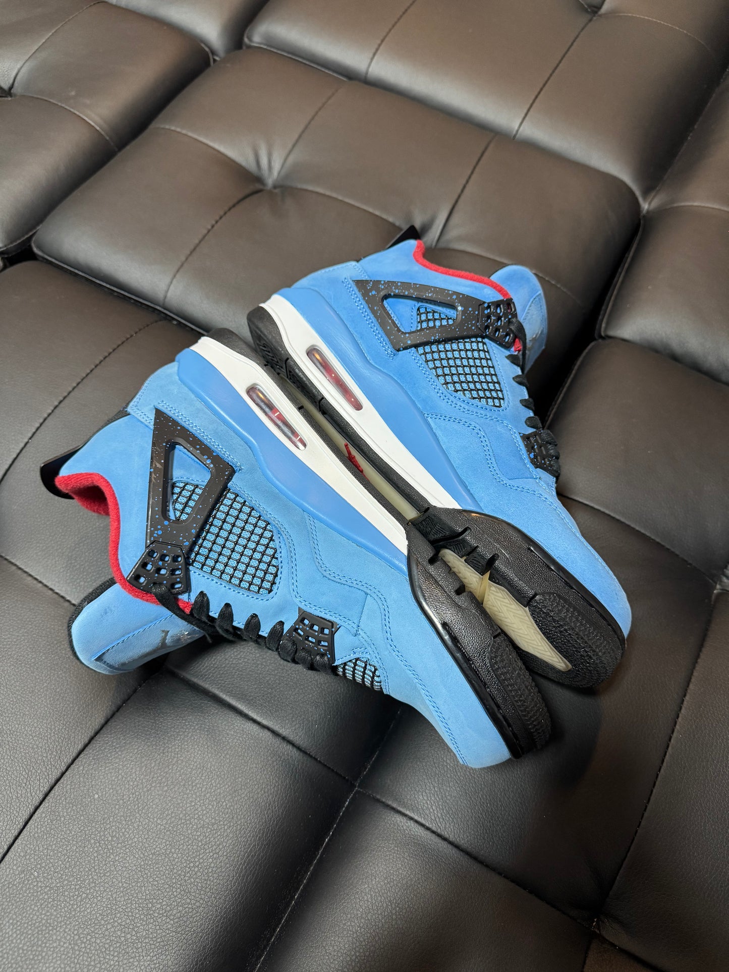 Jordan 4 Travis Scott Cactus Jack / Preowned