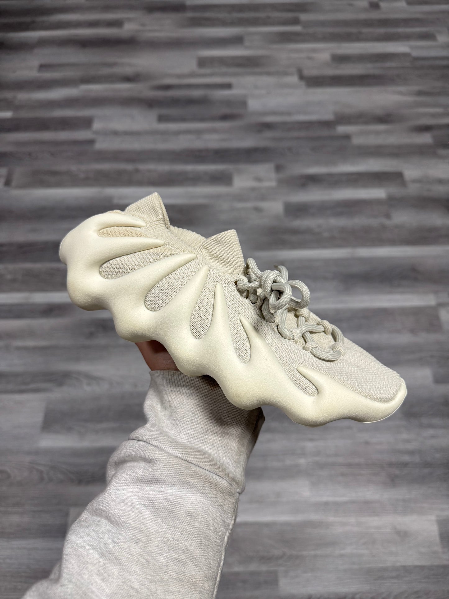Yeezy 450 Cloud White / Brand New