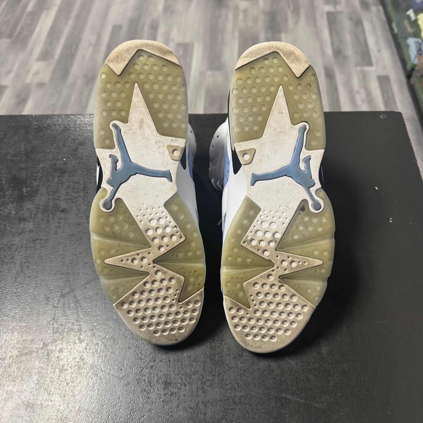 Jordan 6 UNC / Preowned