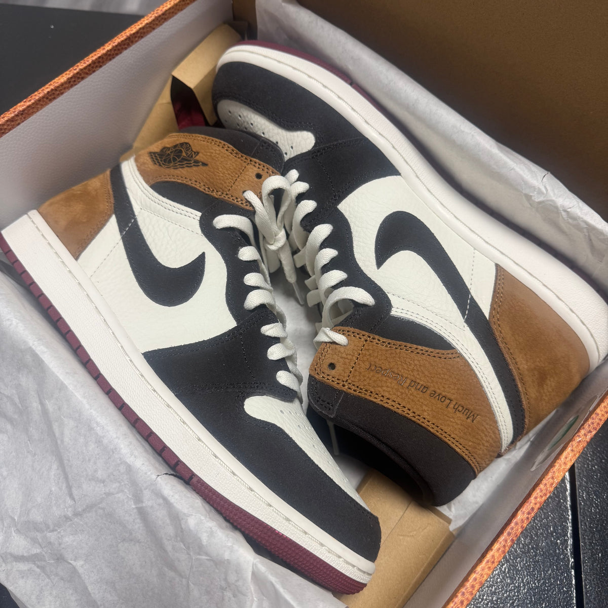 Jordan 1 Love Letter / Preowned