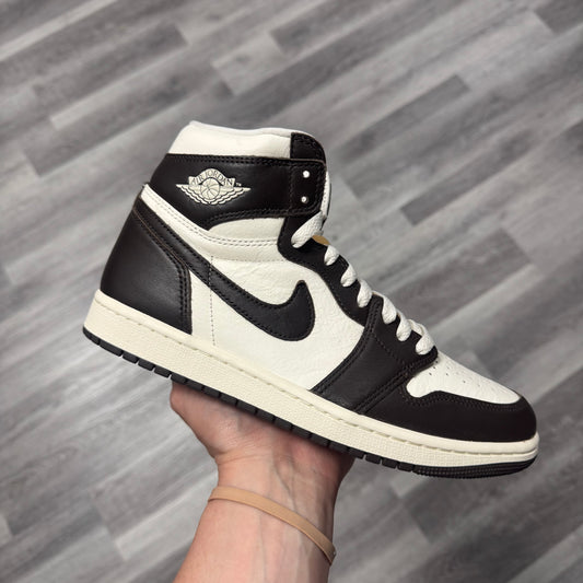 Jordan 1 Light Madder Root / Brand New