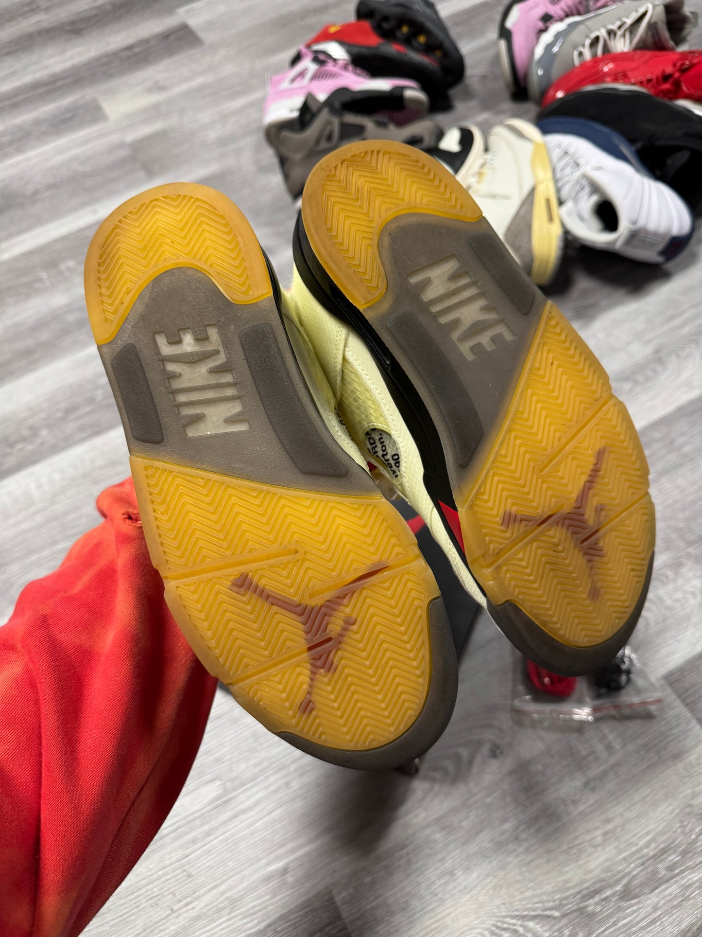 Jordan 5 "Off-White" Sail / Preowned