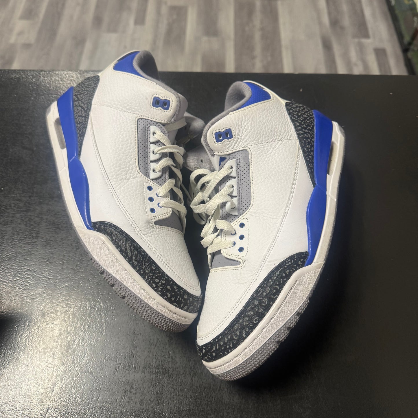 Jordan 3 Racer Blue / Preowned