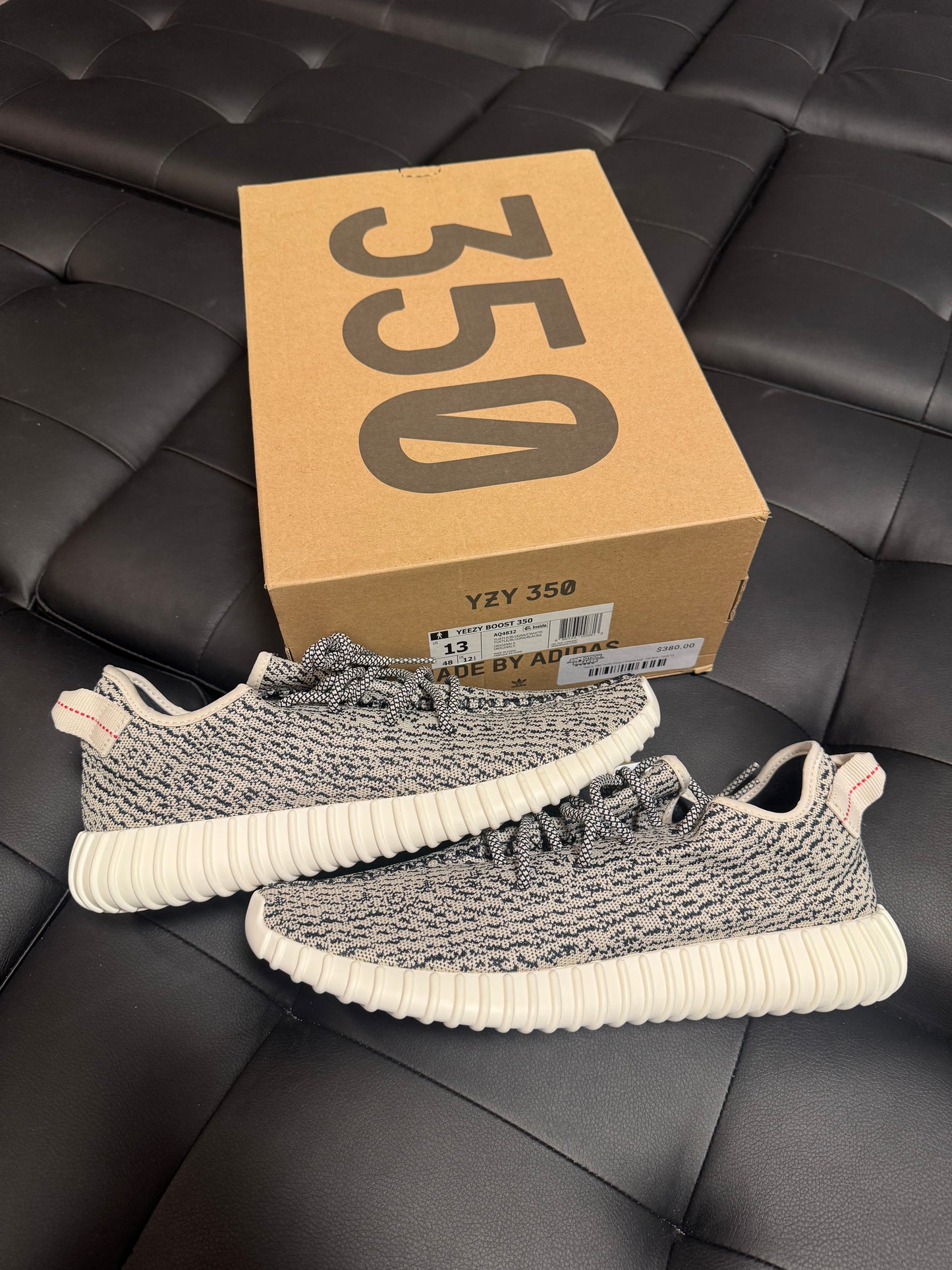 Yeezy 350 Turtle Dove / Preowned