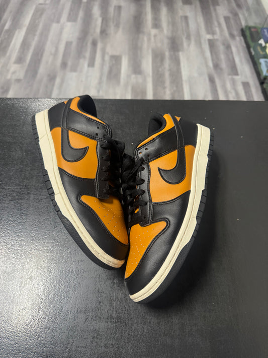 Dunk Low Black Desert Ochre / Preowned