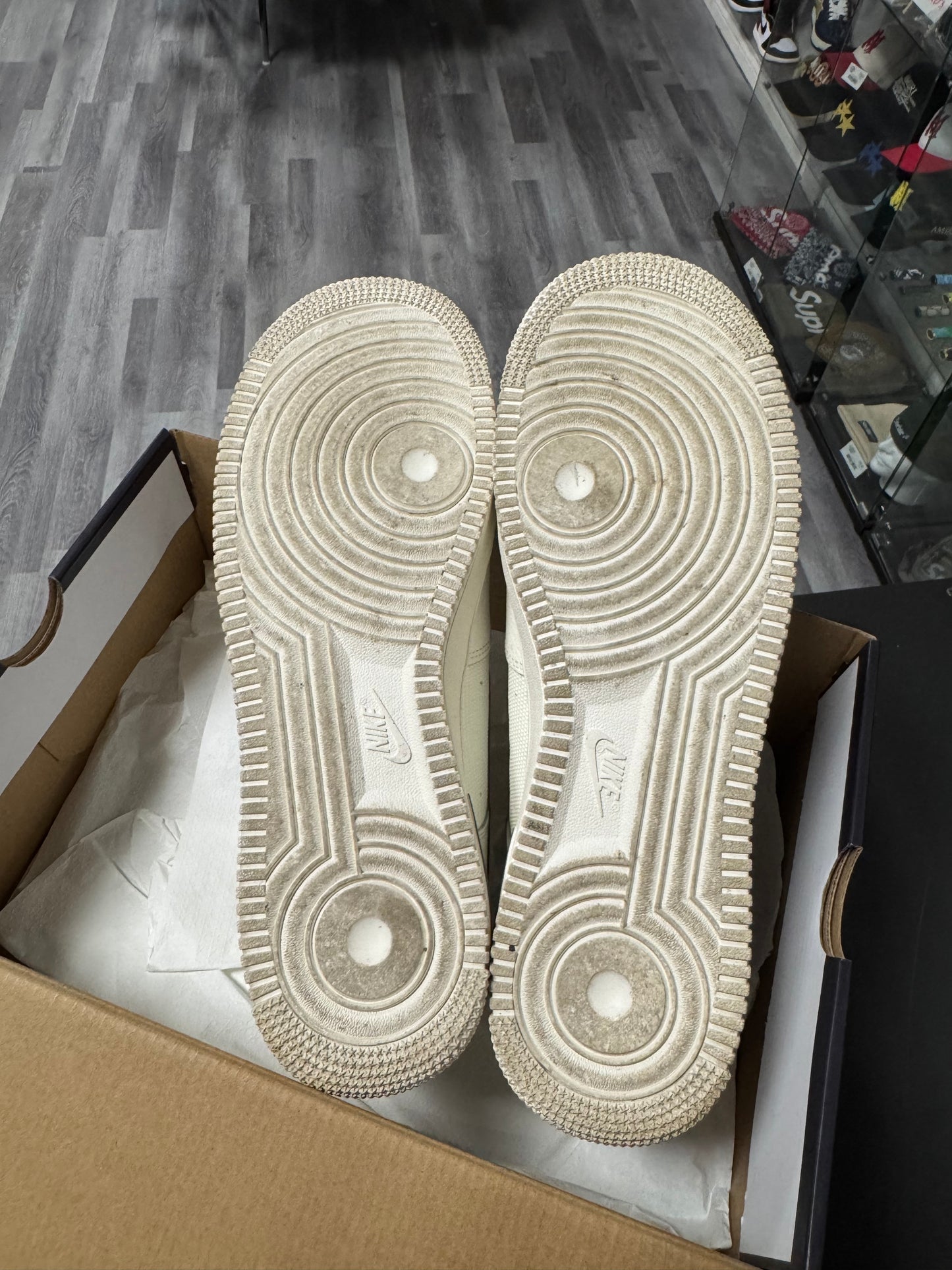 Air Force 1 Low Sail / Preowned