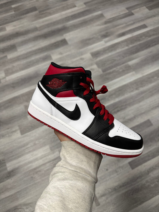 Jordan 1 Gym Red Black Toe / Brand New
