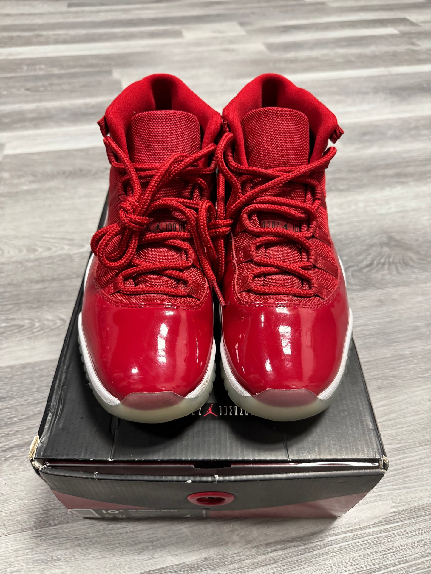 Jordan 11 Win Like '96 / Preowned