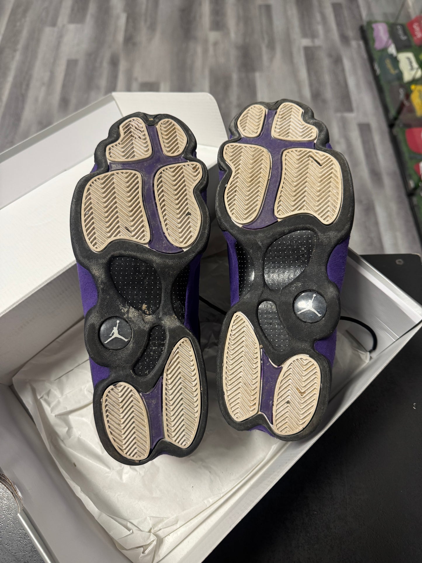 Jordan 13 Court Purple / Preowned