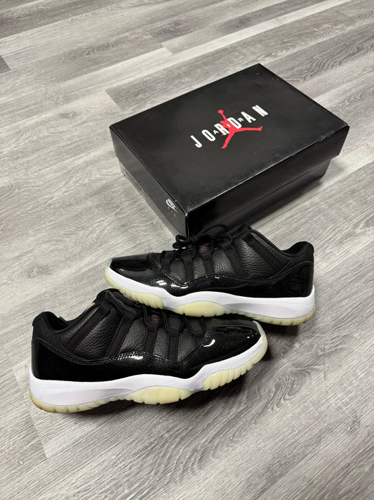 Jordan 11 Low 72-10 / Preowned