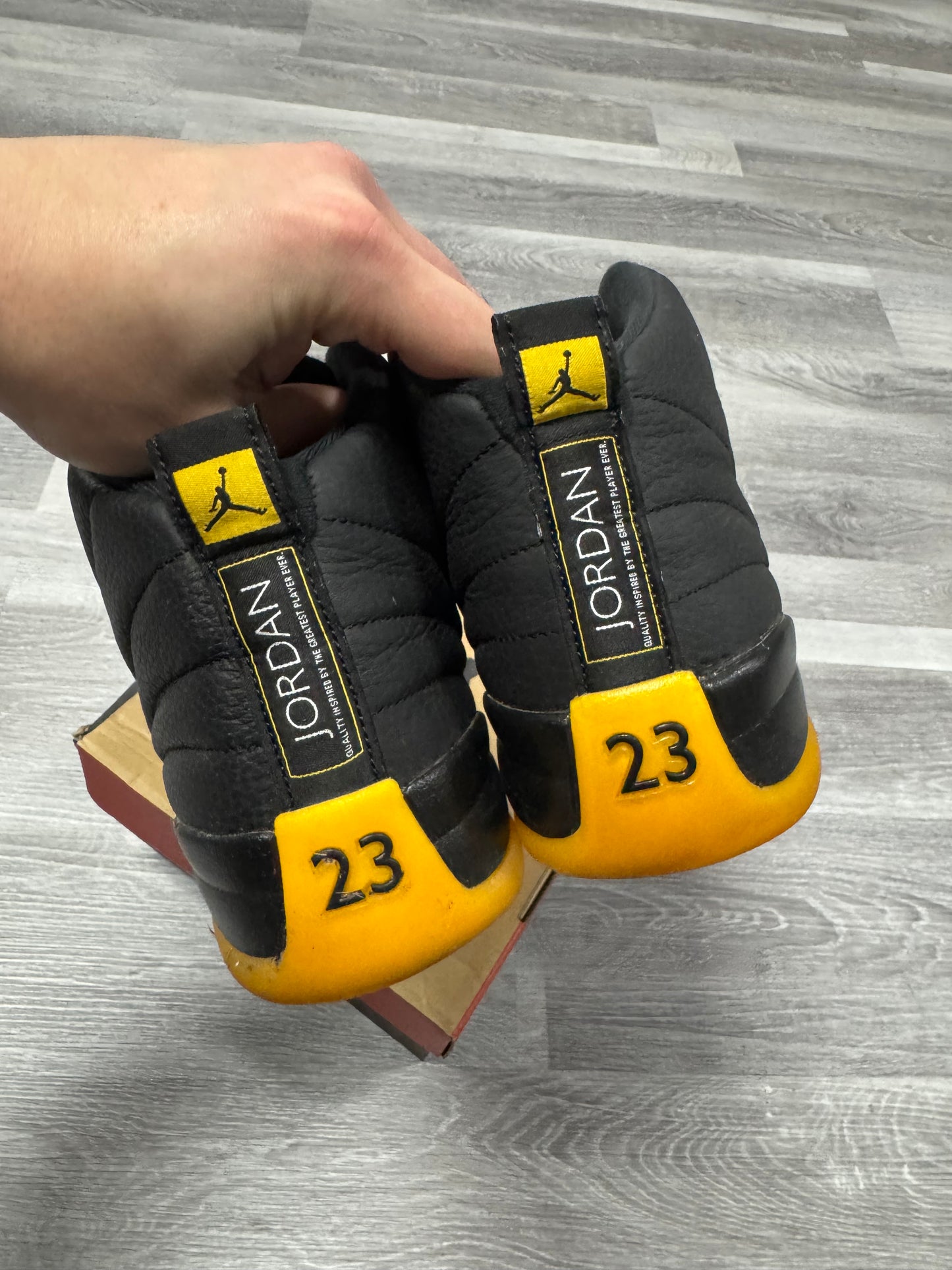 Jordan 12 University Gold / Preowned