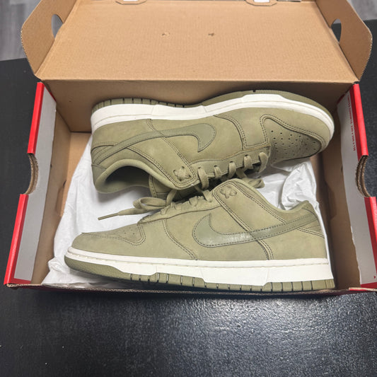 Dunk Low Neutral Olive / Preowned