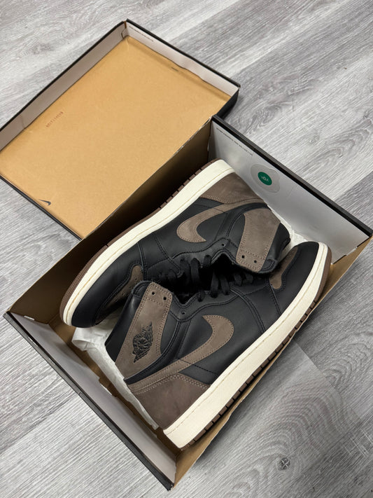 Jordan 1 Palomino / Preowned