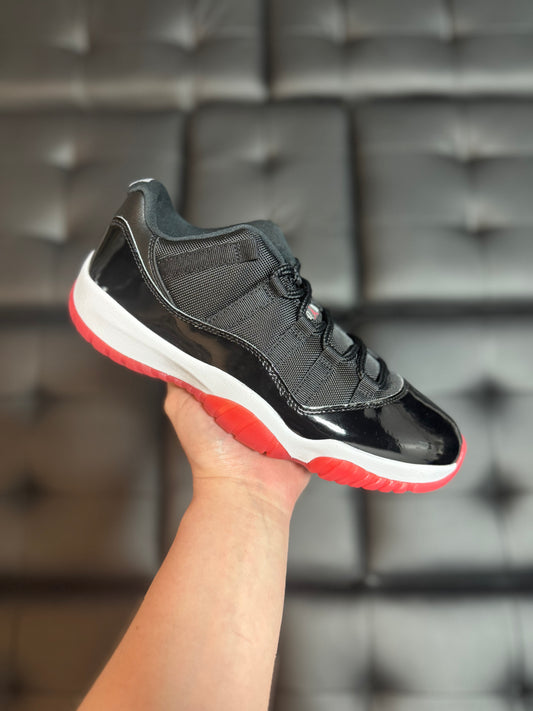 Jordan 11 Low Bred (2025) / Brand New