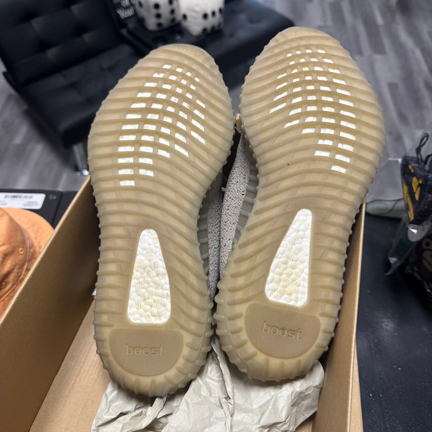 Yeezy 350 Slate / Preowned